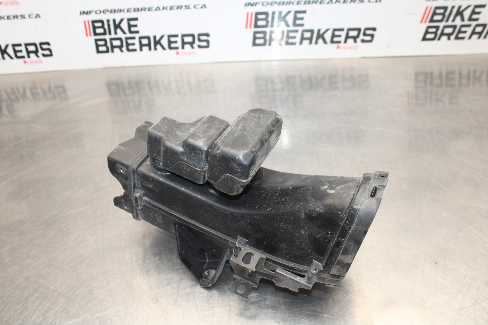 07-08 KAWASAKI NINJA ZX6R RAM AIR INTAKE TUBE DUCT 39045-0030 BB203