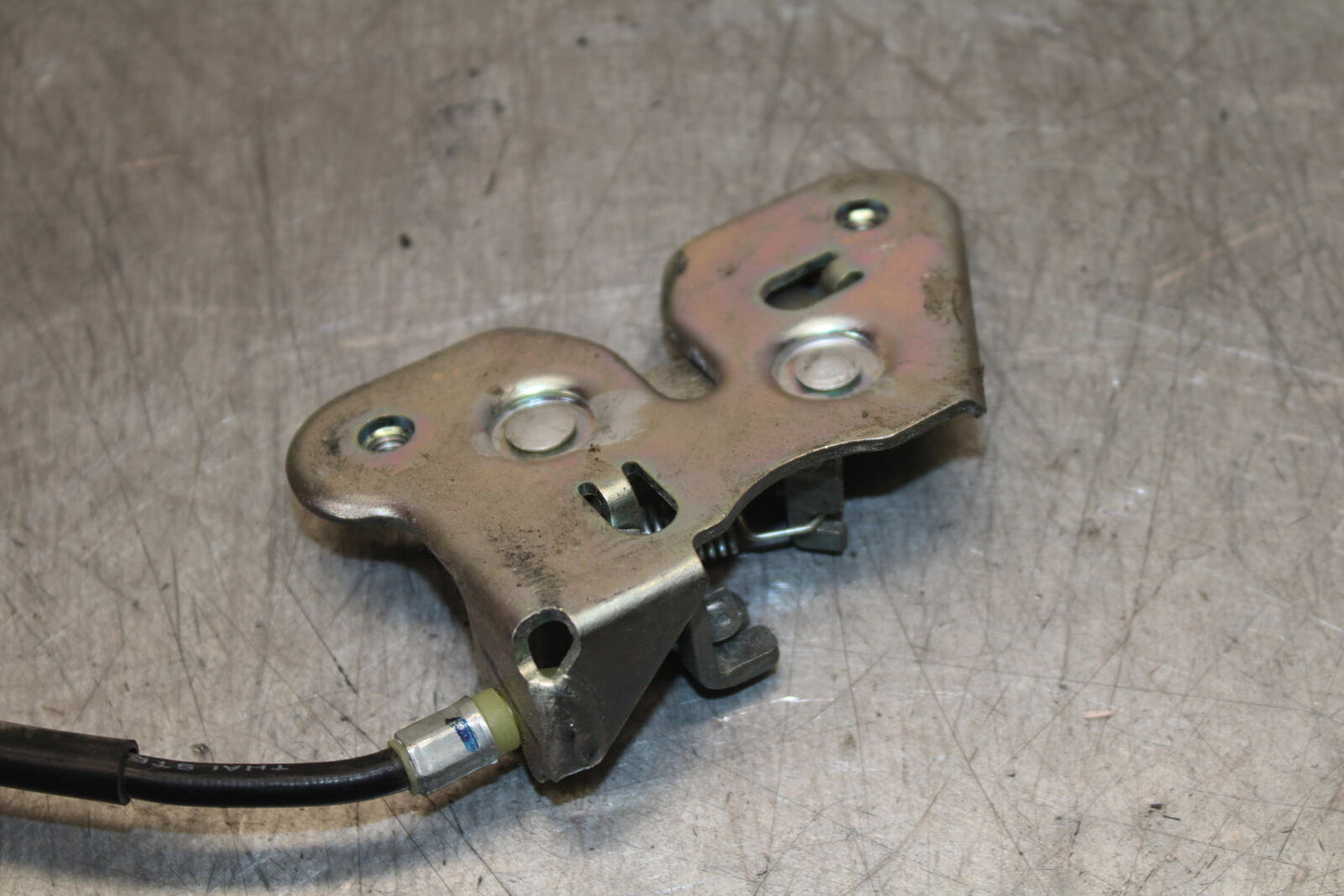 13-15 HONDA CBR500R REAR PASSENGER SEAT LATCH LOCK ASSEMBLY BB704