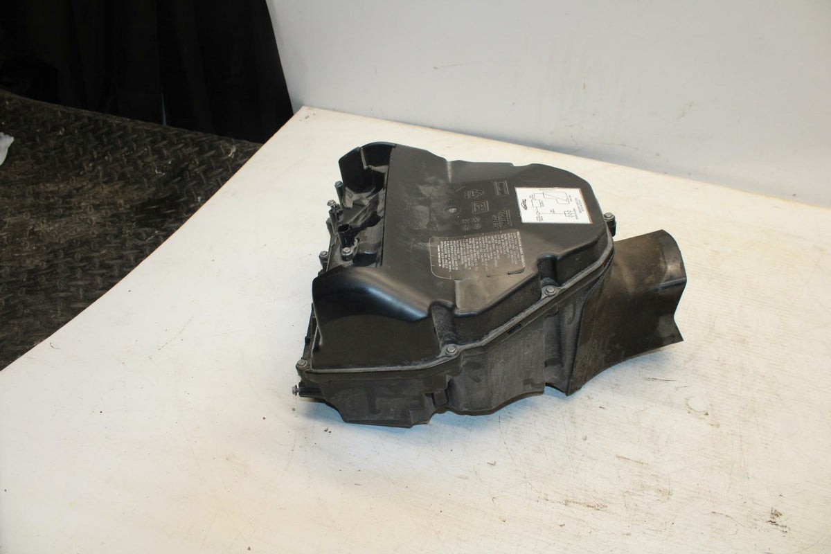 07-16 TRIUMPH STREET TRIPLE AIRBOX AIR INTAKE FILTER BOX BB361