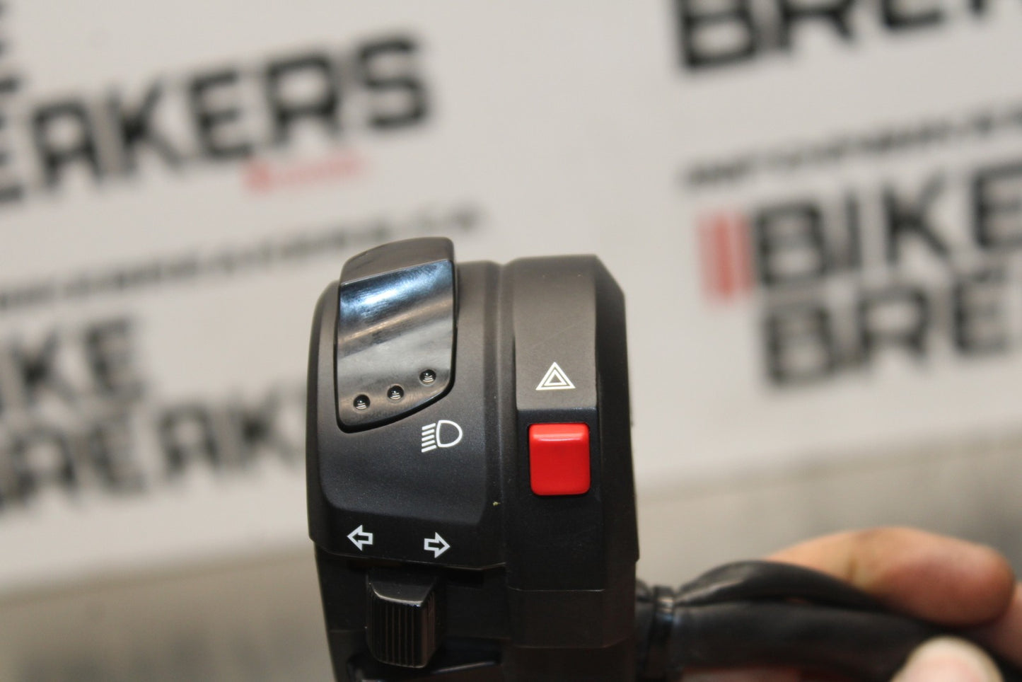 07 SUZUKI GSXR1000 LEFT CLIP ON HANDLE HORN SIGNALS SWITCH SWITCHES BB770