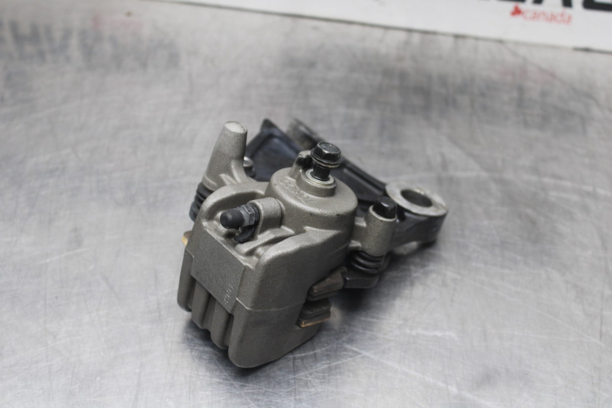 08 KAWASAKI NINJA 650 EX650 REAR BACK BRAKE CALIPER W MOUNT BRACKET BB797