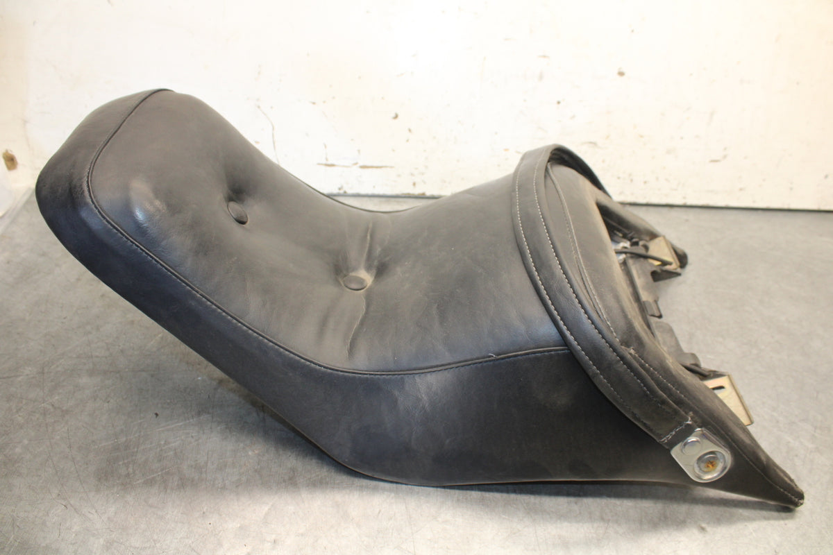 85-86 SUZUKI MADURA 1200 REAR BACK PASSENGER SEAT  BB691
