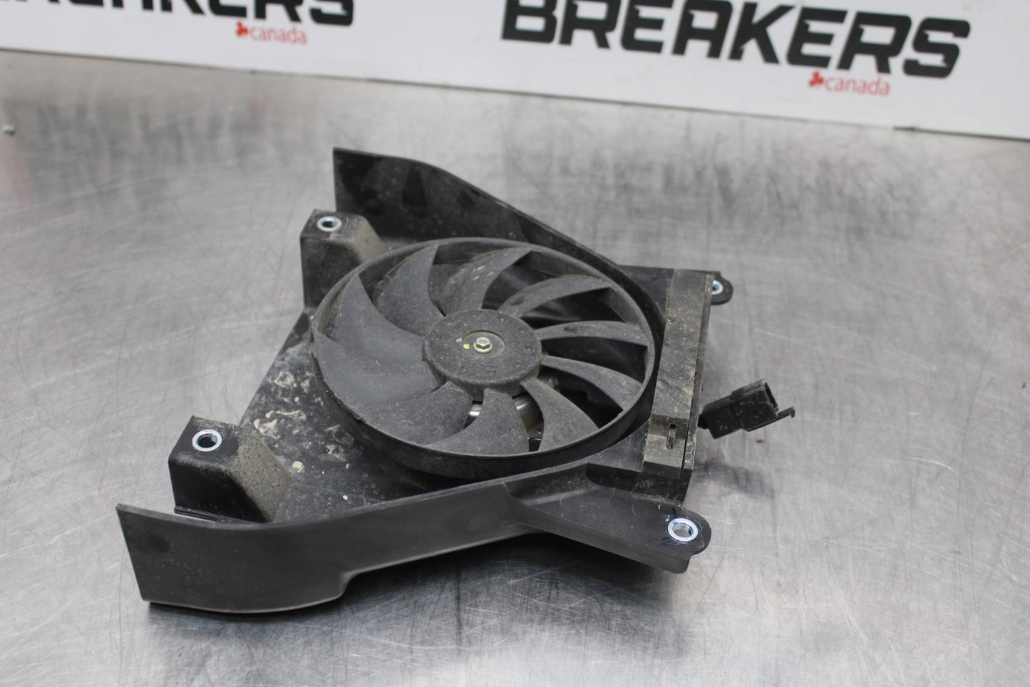 13-17 KAWASAKI NINJA 300 EX300 ABS ENGINE RADIATOR COOLING FAN BB187