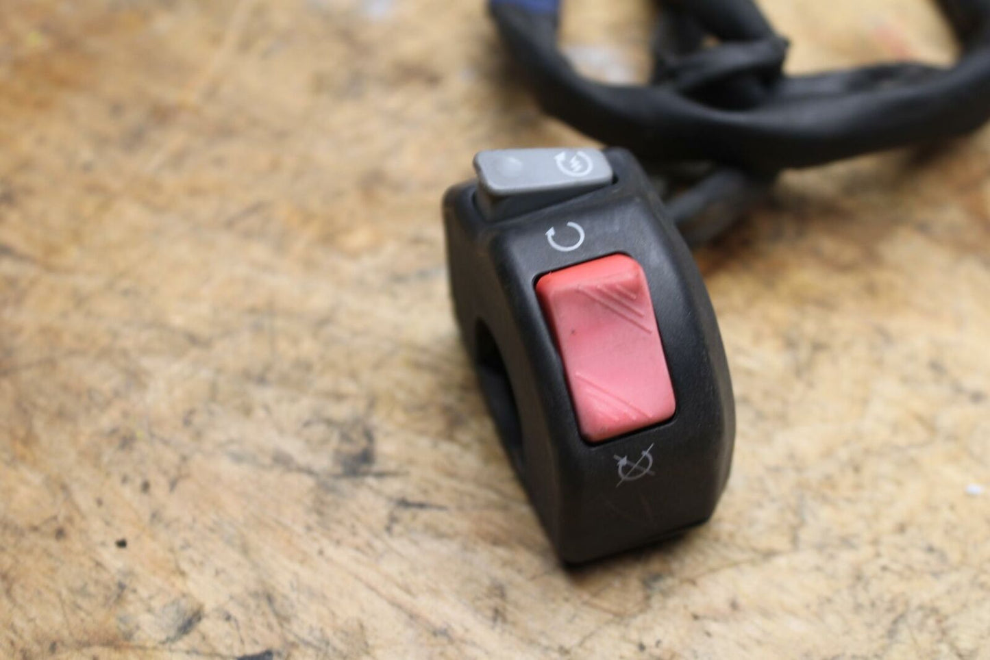 06-15 YAMAHA FZ1 RIGHT CLIP ON HANDLE KILL OFF START SWITCH SWITCHES BB326