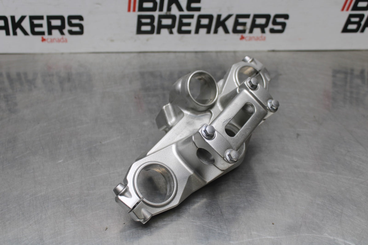 06 KAWASAKI NINJA 650 EX650 FORKS UPPER TRIPLE TREE CLAMP BB823
