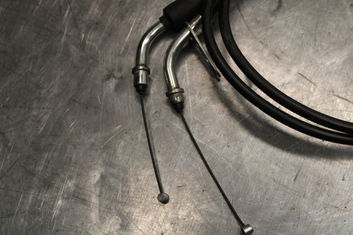 08-10 SUZUKI GSXR750 THROTTLE CABLES LINES BB119