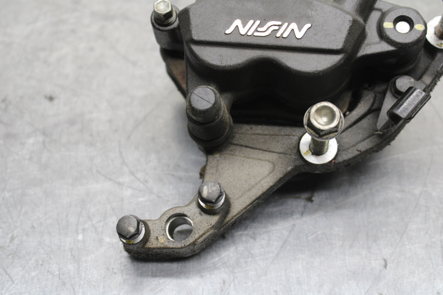 15-16 HONDA CB300F RIGHT FRONT BRAKE CALIPER BB740