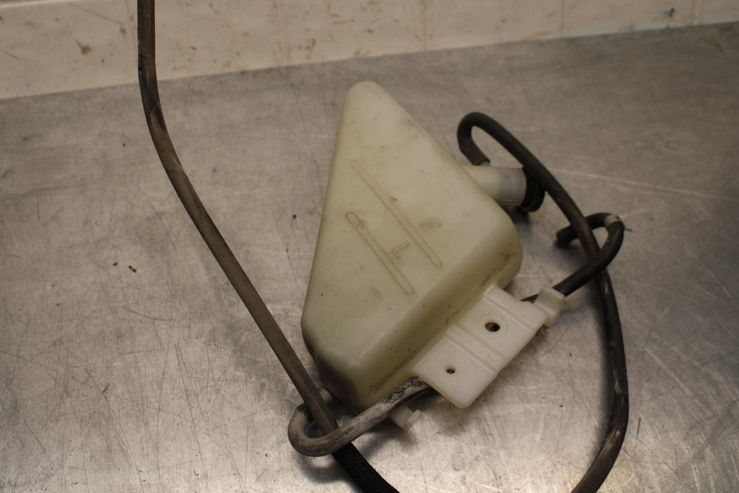 2008 Suzuki GSXR600 COOLANT WATER TANK RESERVOIR BOTTLE 17910-37H00 BB593