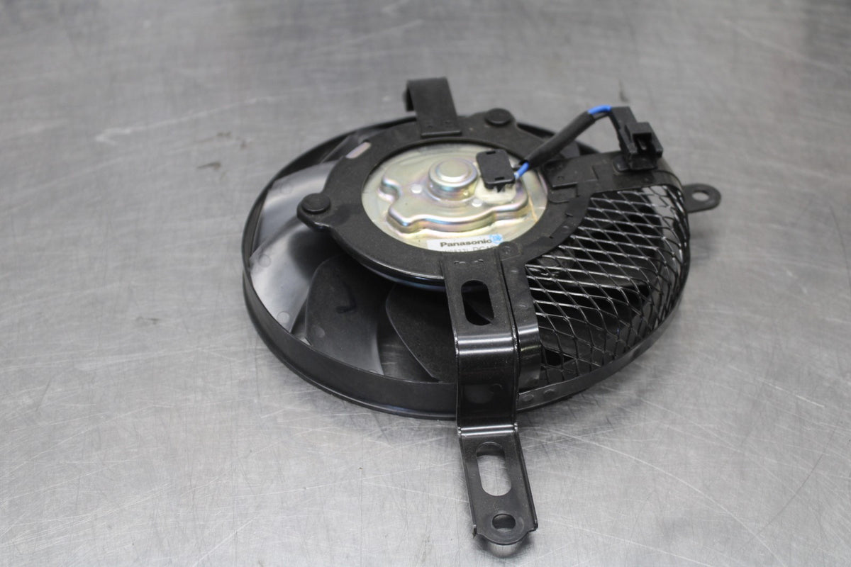 15-26 SUZUKI GSXR600 ENGINE RADIATOR COOLING FAN BB888