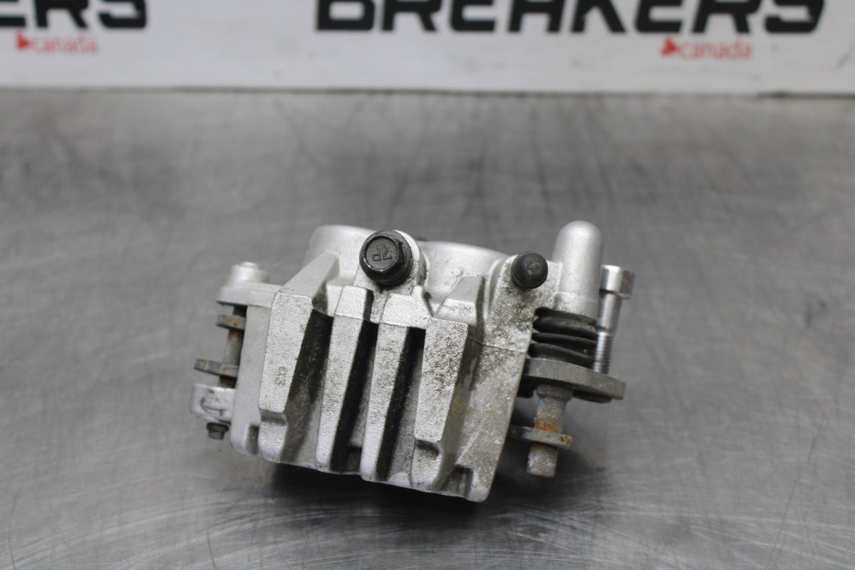 05-09 SUZUKI BOULEVARD C90 RIGHT LEFT FRONT BRAKE CALIPER SET PAIR BB918
