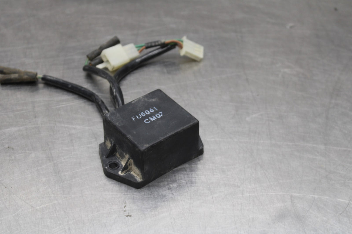 88-00 HONDA GOLDWING 1500 REAR TURN SIGNAL BLINKER RELAY FLASHER SWITCH BB883