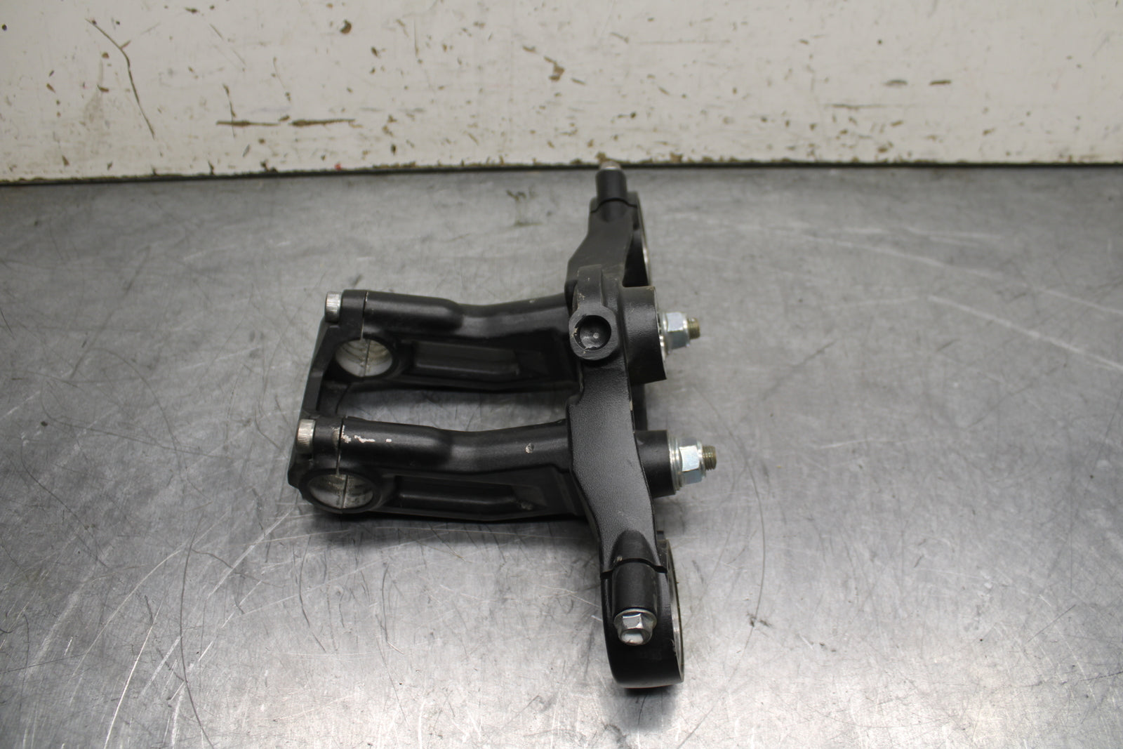 14 HONDA CTX1300A FORKS UPPER TRIPLE TREE CLAMP BB732
