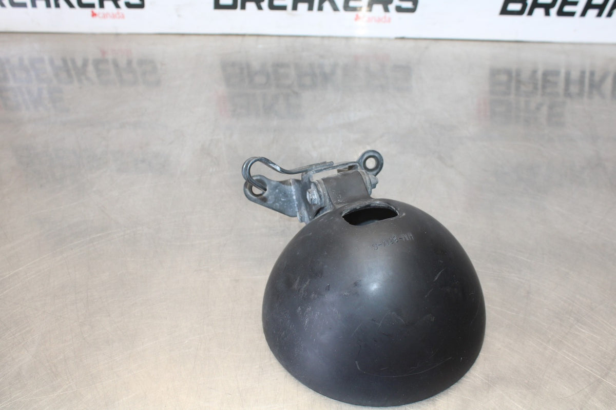 14 HONDA SHADOW 750 VT750C2B HEADLIGHT CASE HOUSING BUCKET BB867