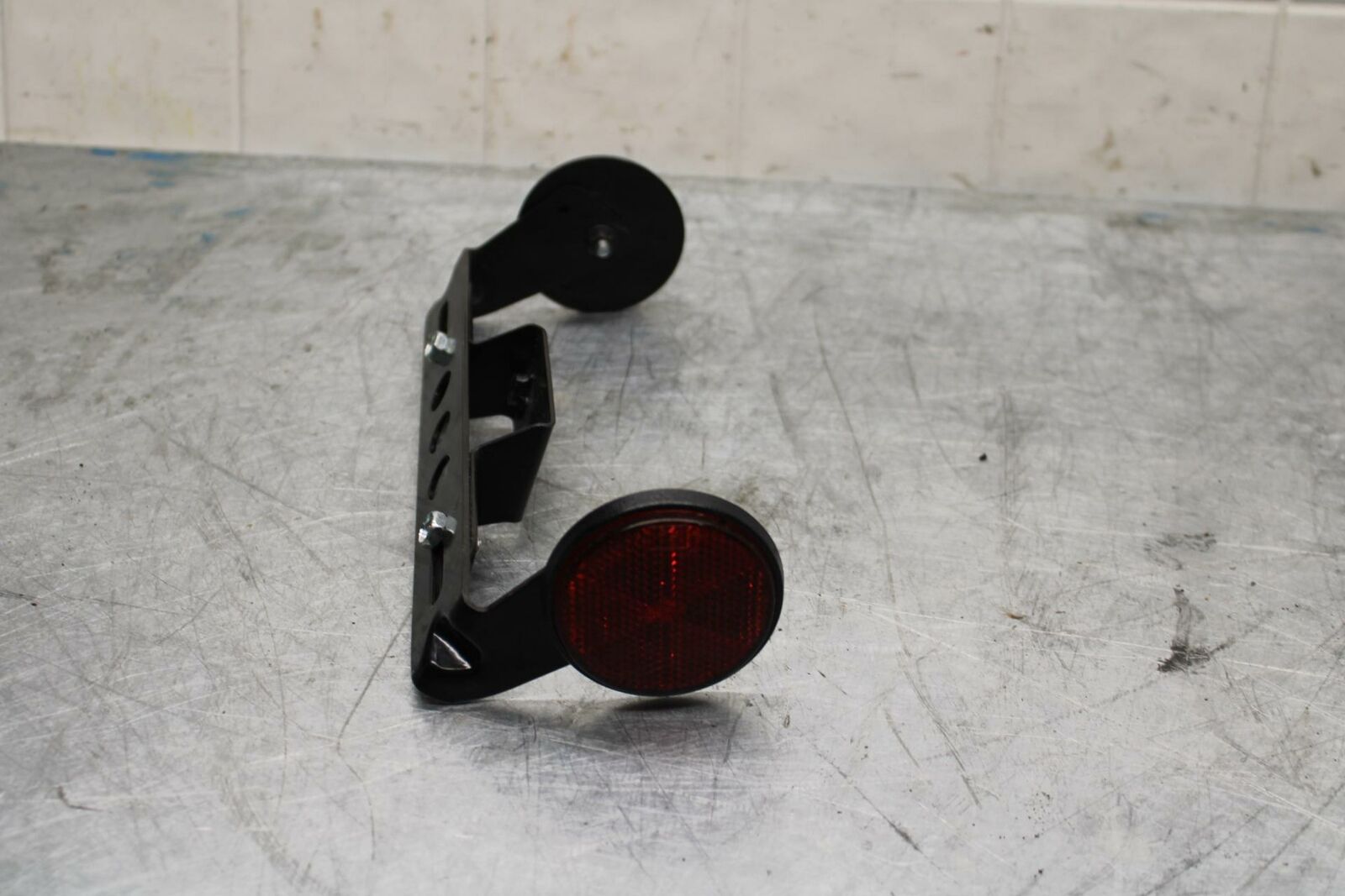 10-13 KAWASAKI Z1000 FENDER ELIMINATOR LICENSE PLATE BRACKET BB421