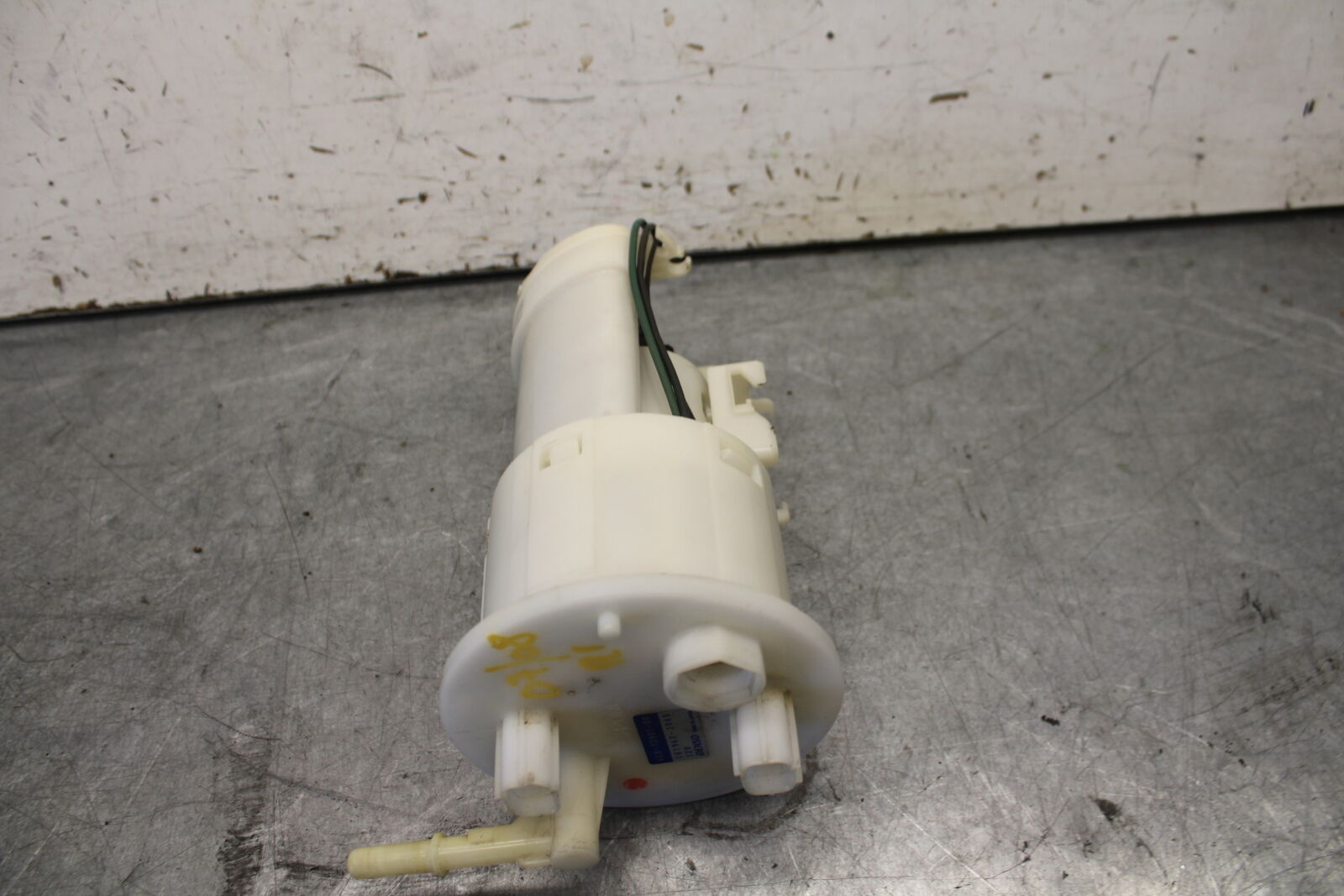 07-08 YAMAHA YZF R1 FUEL PUMP GAS PETROL SENDER UNIT 4C8-13907-01-00  BB676