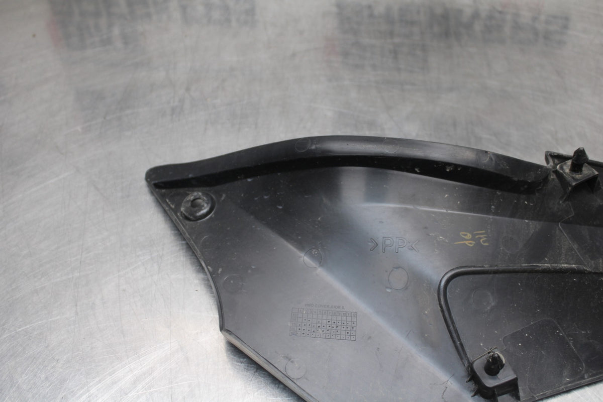 17-18 YAMAHA YZF R3 RIGHT LEFT FRONT SIDE SEAT PANELS TRIMS COWLS FAIRINGS BB788