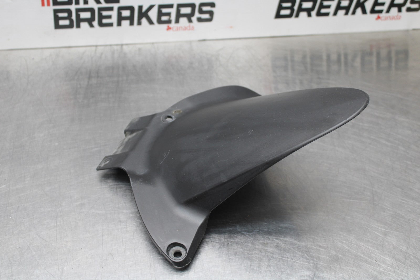 13-24 HONDA CBR600RR REAR BACK WHEEL TIRE HUGGER FENDER BB772