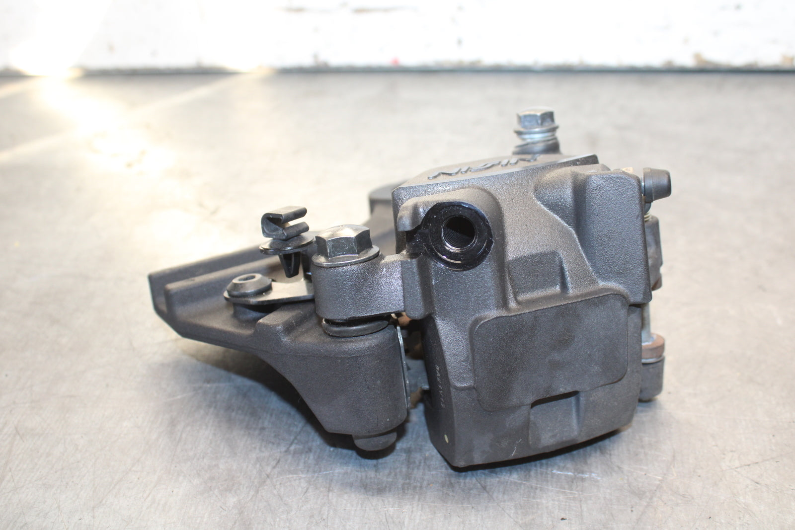 18-24 KAWASAKI NINJA 650 REAR BACK BRAKE CALIPER W MOUNT BRACKET BB725