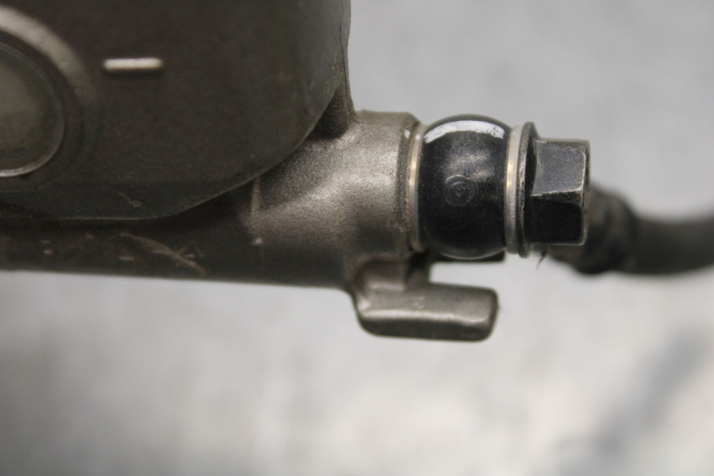 04-12 HONDA ST1300A CLUTCH MASTER CYLINDER BB669