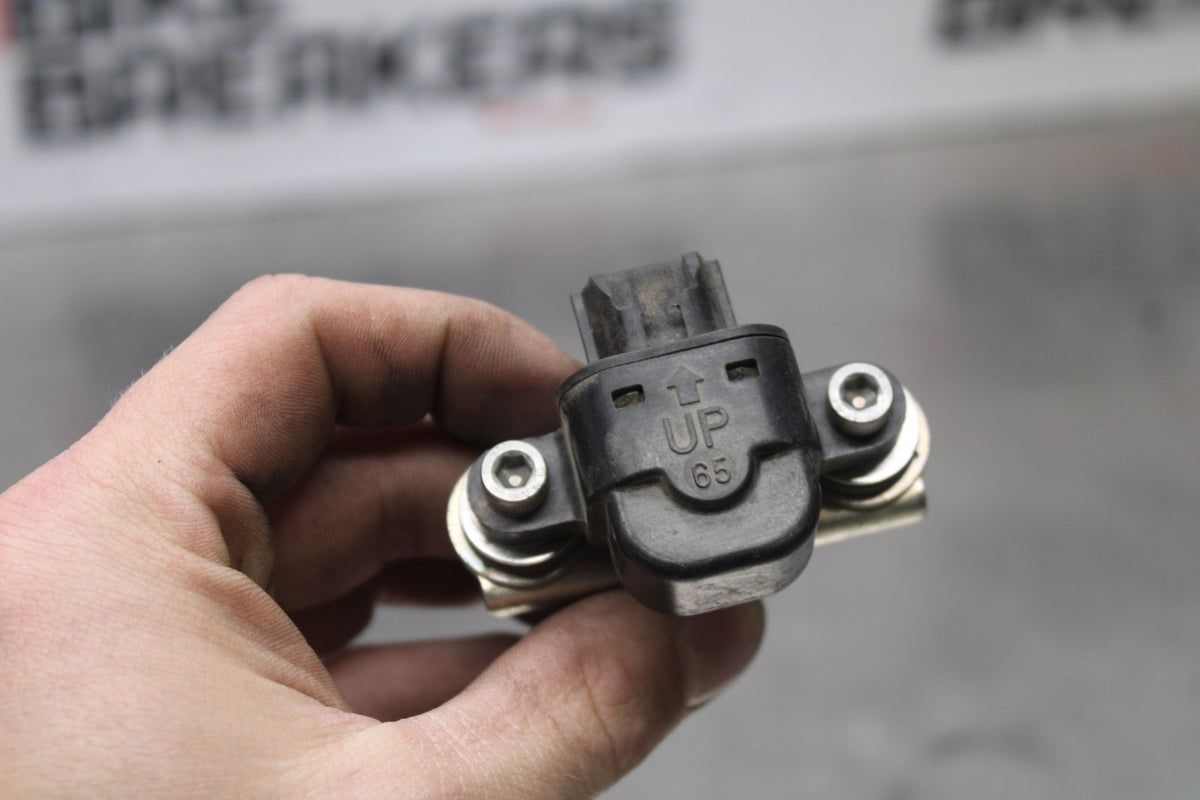 08-09 KAWASAKI NINJA ZX14R TIP OVER BANK ANGLE CRASH SENSOR SWITCH  BB932