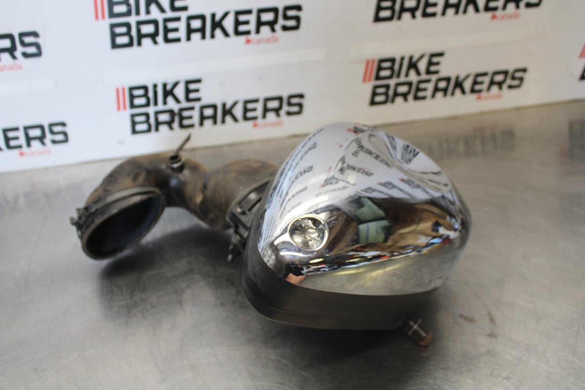 07 SUZUKI BOULEVARD M50 AIR CLEANER FILTER BOX BB897