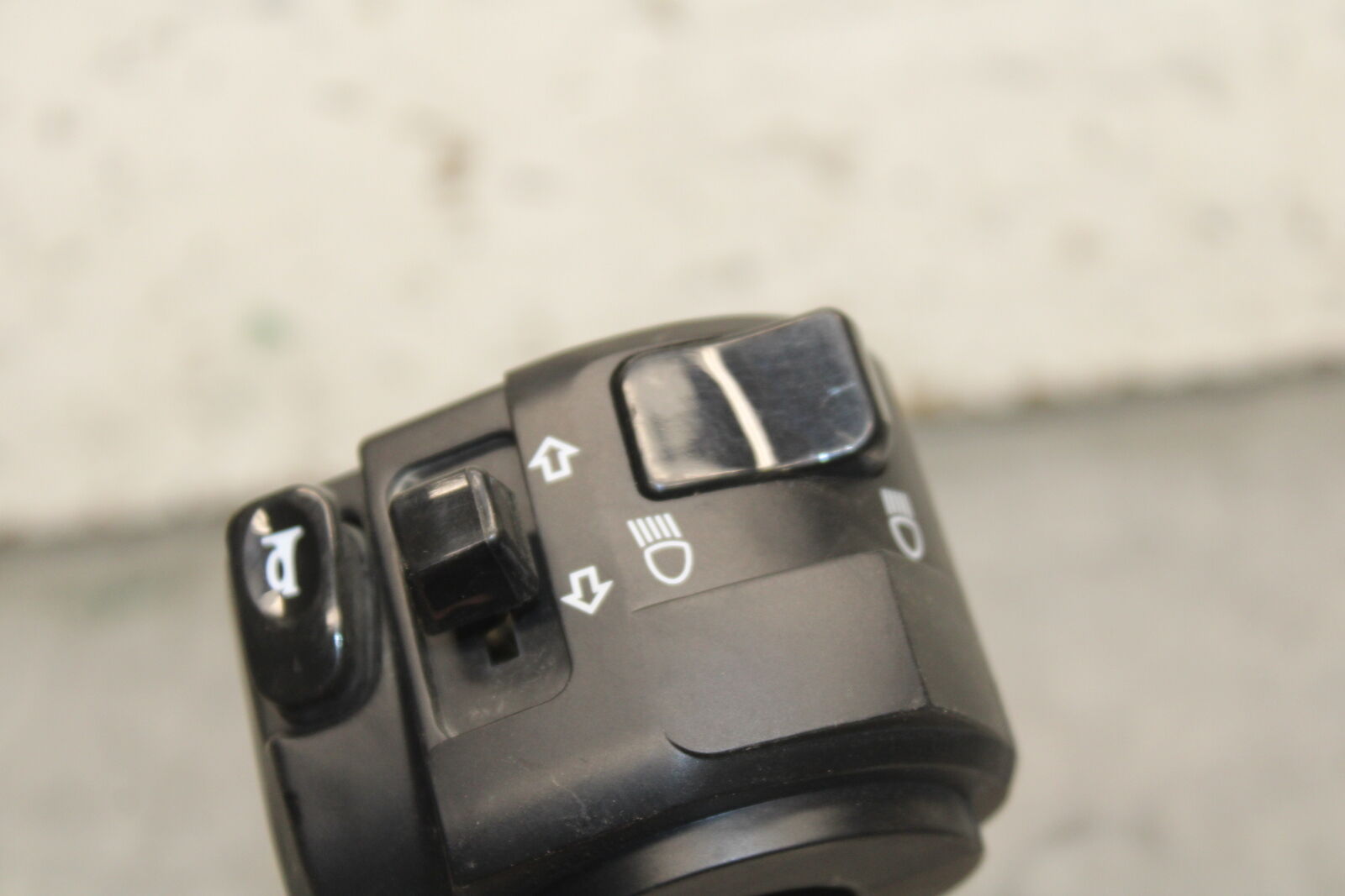 18-23 KAWASAKI NINJA 400 EX400 ABS LEFT CLIP ON HANDLE HORN SIGNALS SWITCH BB747