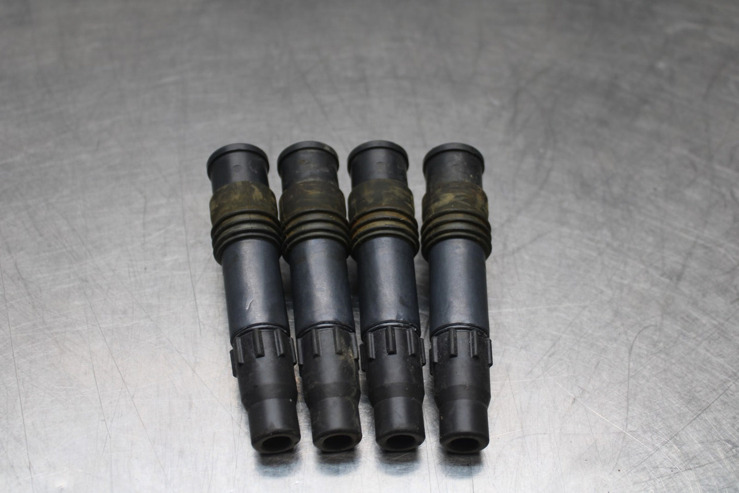 07 SUZUKI GSXR1000 IGNITION COILS COIL SPARK PLUG CAPS 33410-35F10 BB770