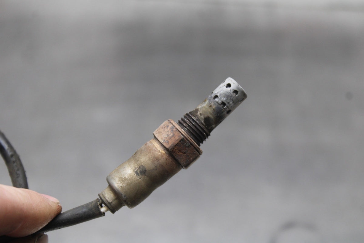 15 TRIUMPH TIGER 800 OXYGEN O2 EXHAUST GAS LAMBDA SENSOR BB873