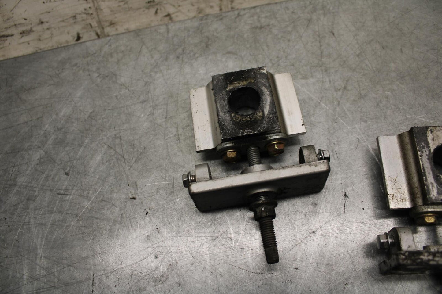 2001 Kawasaki Ninja ZX600E SWINGARM CHAIN TENSIONER ADJUSTMENT BRACKETS  BB547