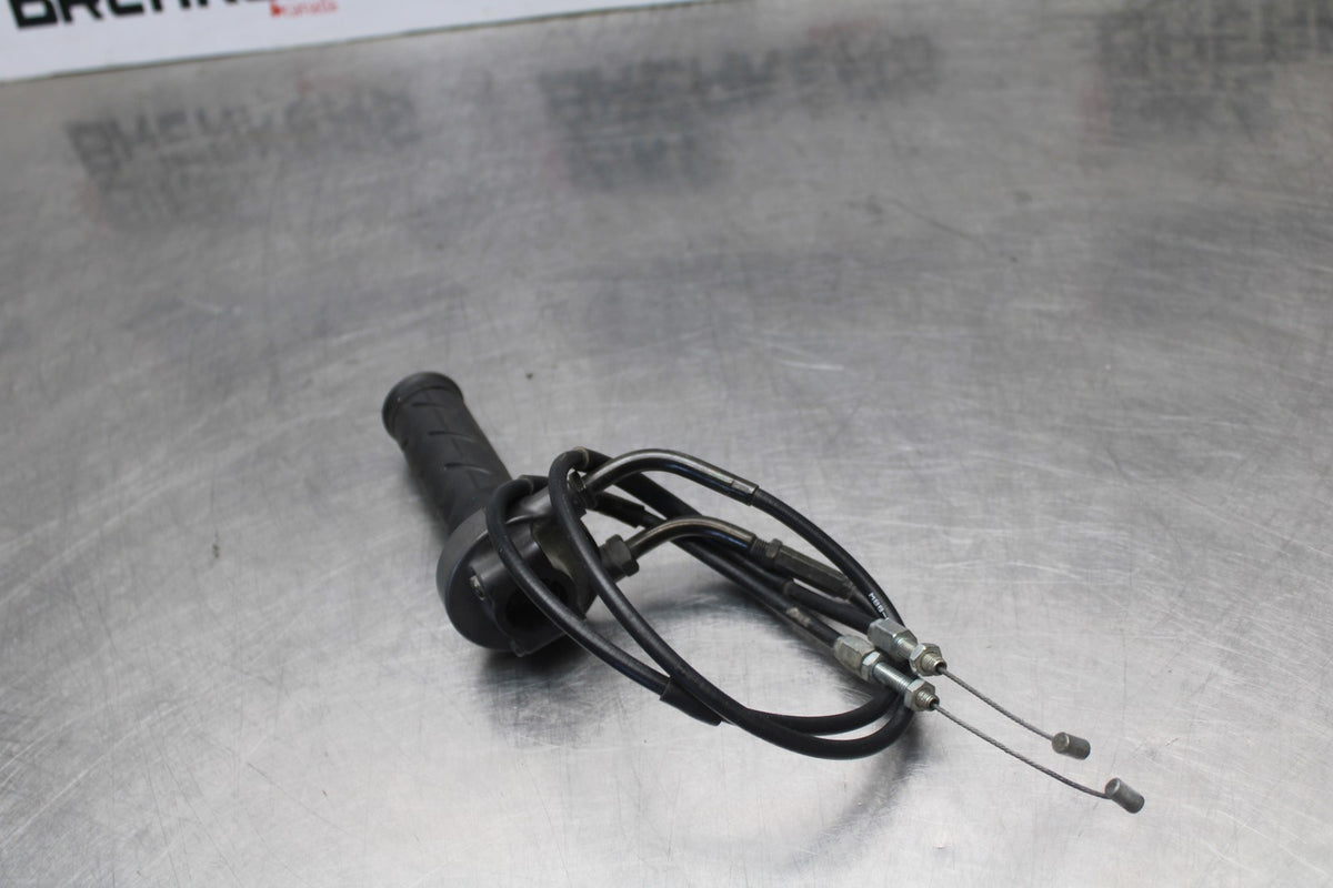 98-05 HONDA SUPER HAWK 1000 VTR1000F THROTTLE & CABLES LINES BB924