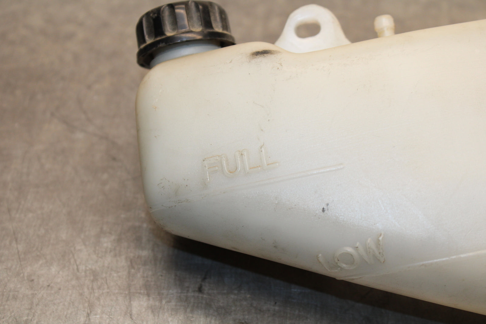 93-94 KAWASAKI NINJA ZX7R COOLANT WATER TANK RESERVOIR BOTTLE BB122