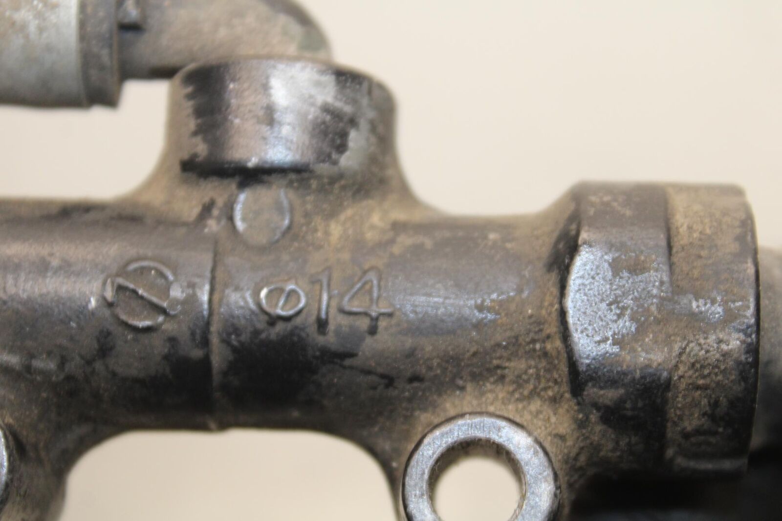 1985 Kawasaki Ninja 900R ZX900A REAR BACK BRAKE MASTER CYLINDER BB84