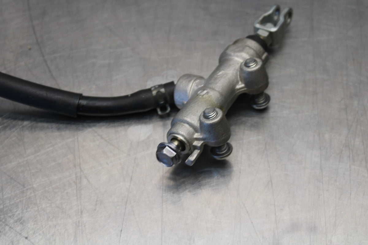 22 KAWASAKI NINJA 1000SX REAR BACK BRAKE MASTER CYLINDER W RESERVOIR BB780