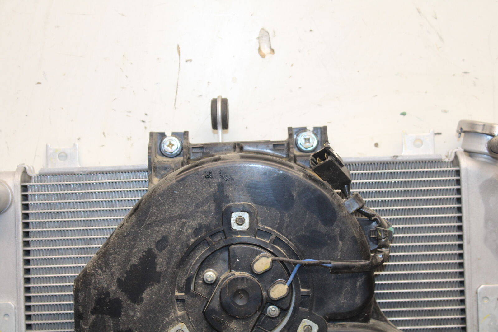 18-23 KAWASAKI NINJA 400 EX400 ABS ENGINE RADIATOR MOTOR COOLING RADIATER BB747