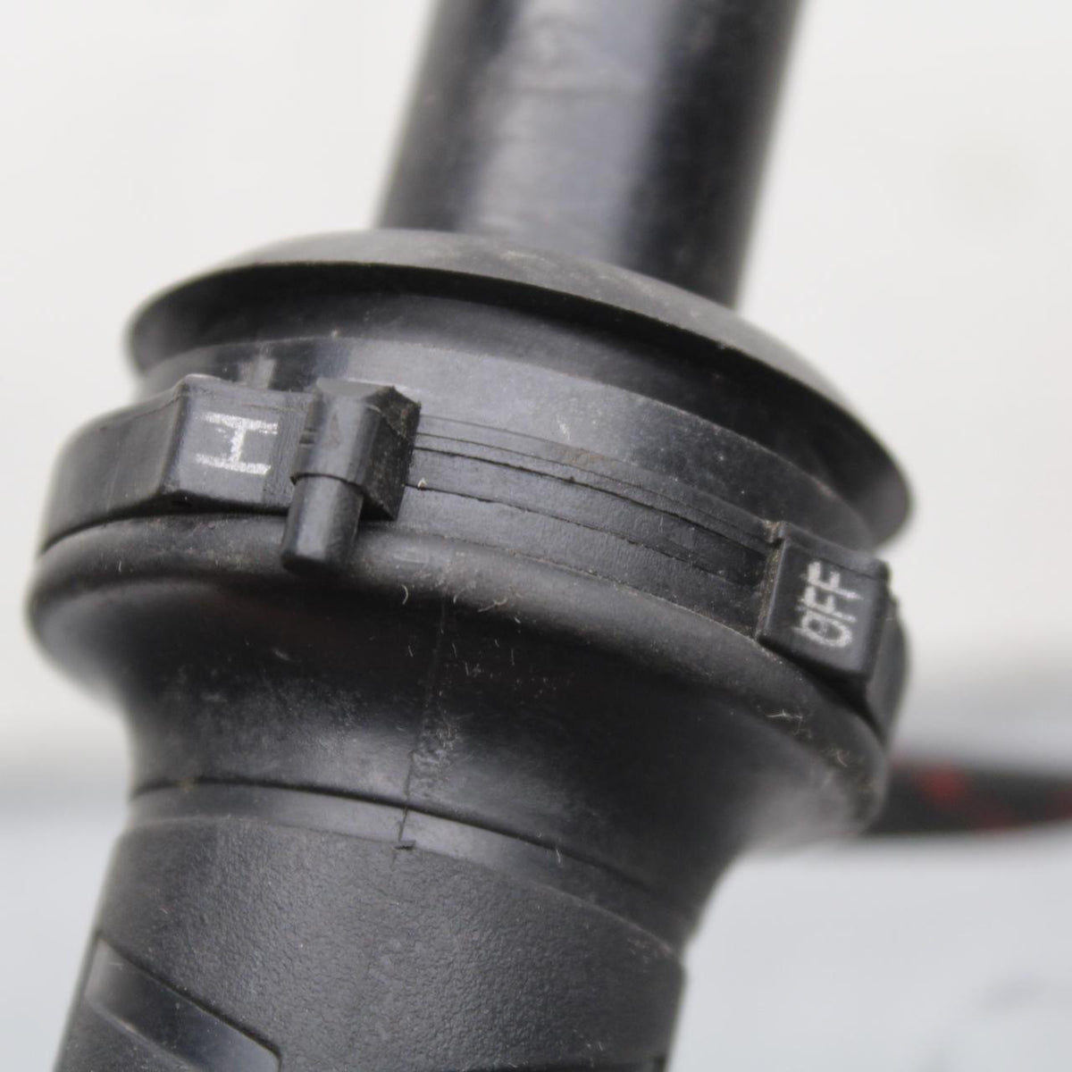 01-06 HONDA CBR600F4I HEATED RIGHT THROTTLE GRIP AND LEFT GRIP BB644