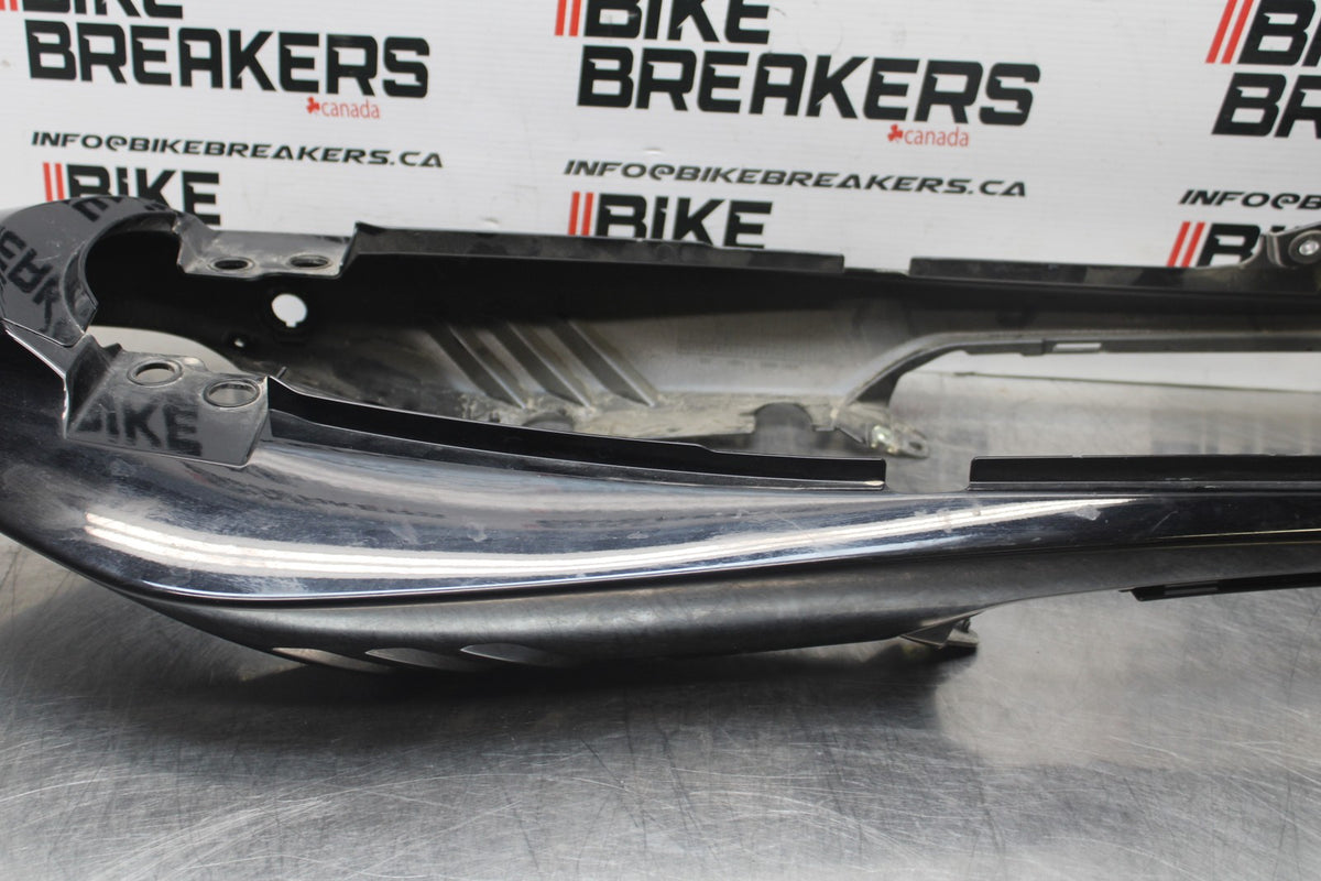 15 SUZUKI GW250F REAR BACK TAIL FAIRING COWL SHROUD BB789