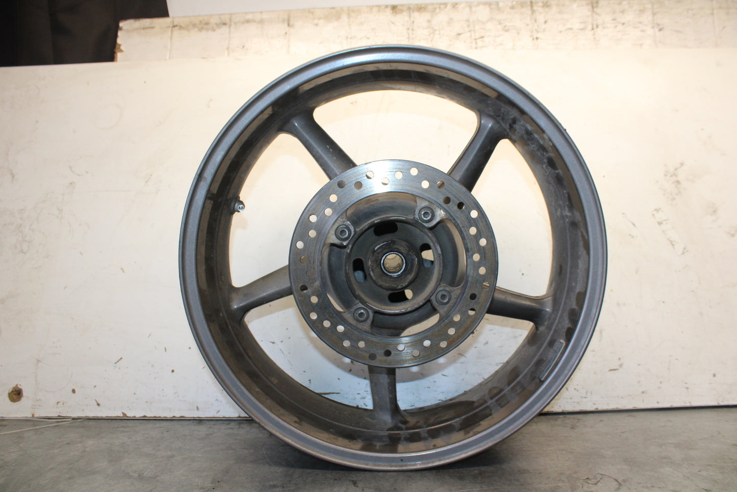 07-08 TRIUMPH DAYTONA 675 REAR WHEEL BACK RIM BB685