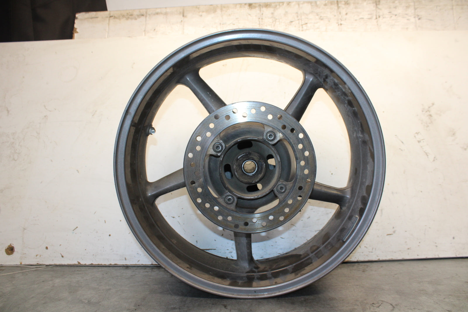 07-08 TRIUMPH DAYTONA 675 REAR WHEEL BACK RIM BB685