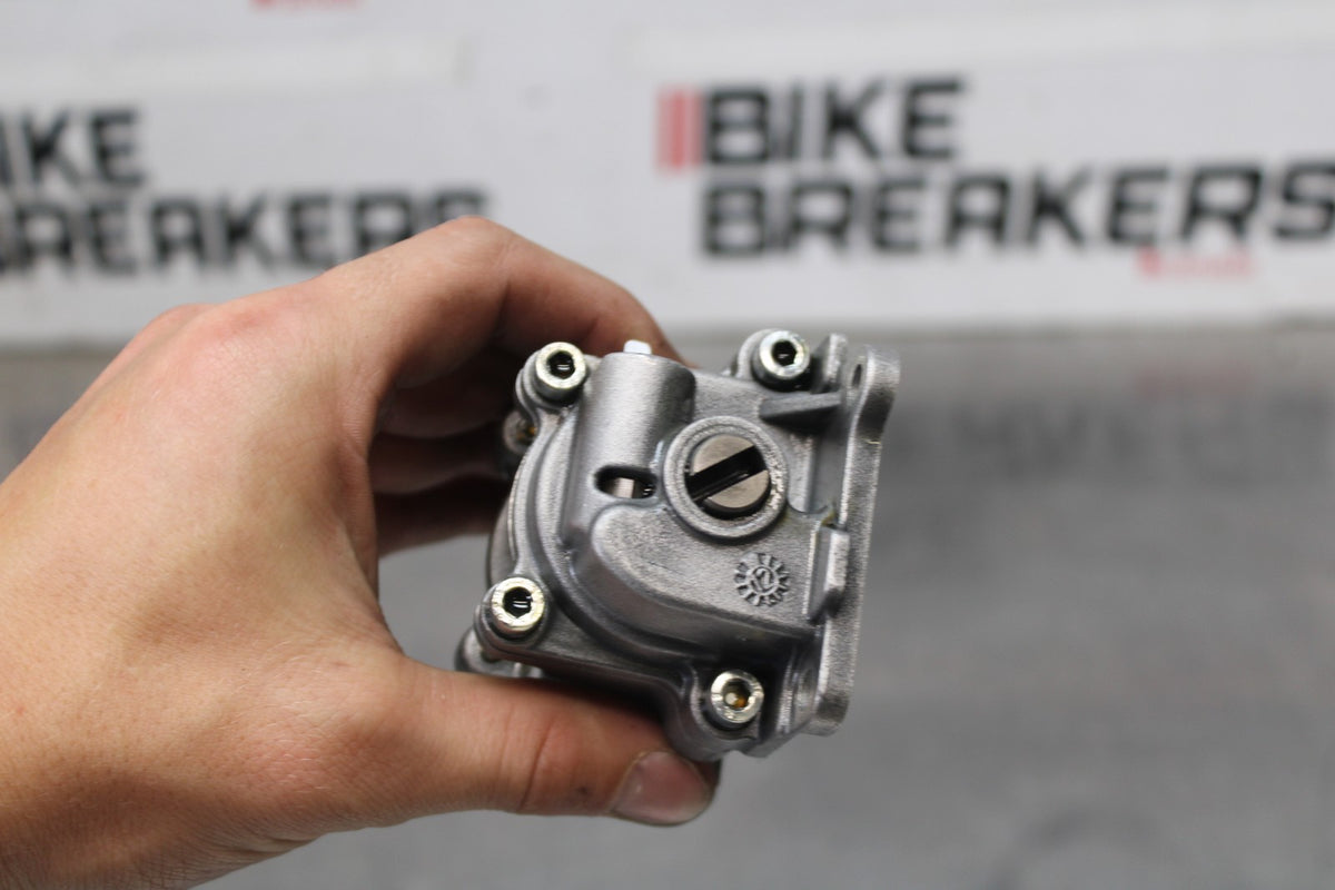 15 APRILIA RSV4 FACTORY APRC ABS ENGINE MOTOR OIL PUMP BB901