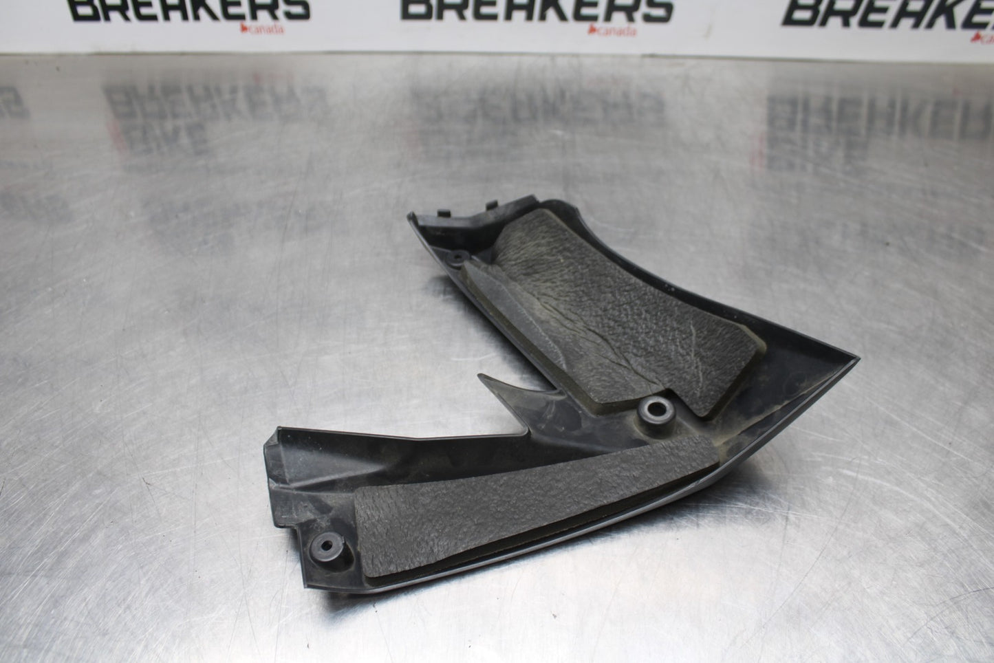 08 KAWASAKI NINJA ZX10R RIGHT MID UPPER SIDE FAIRING COWL PLASTIC BB201