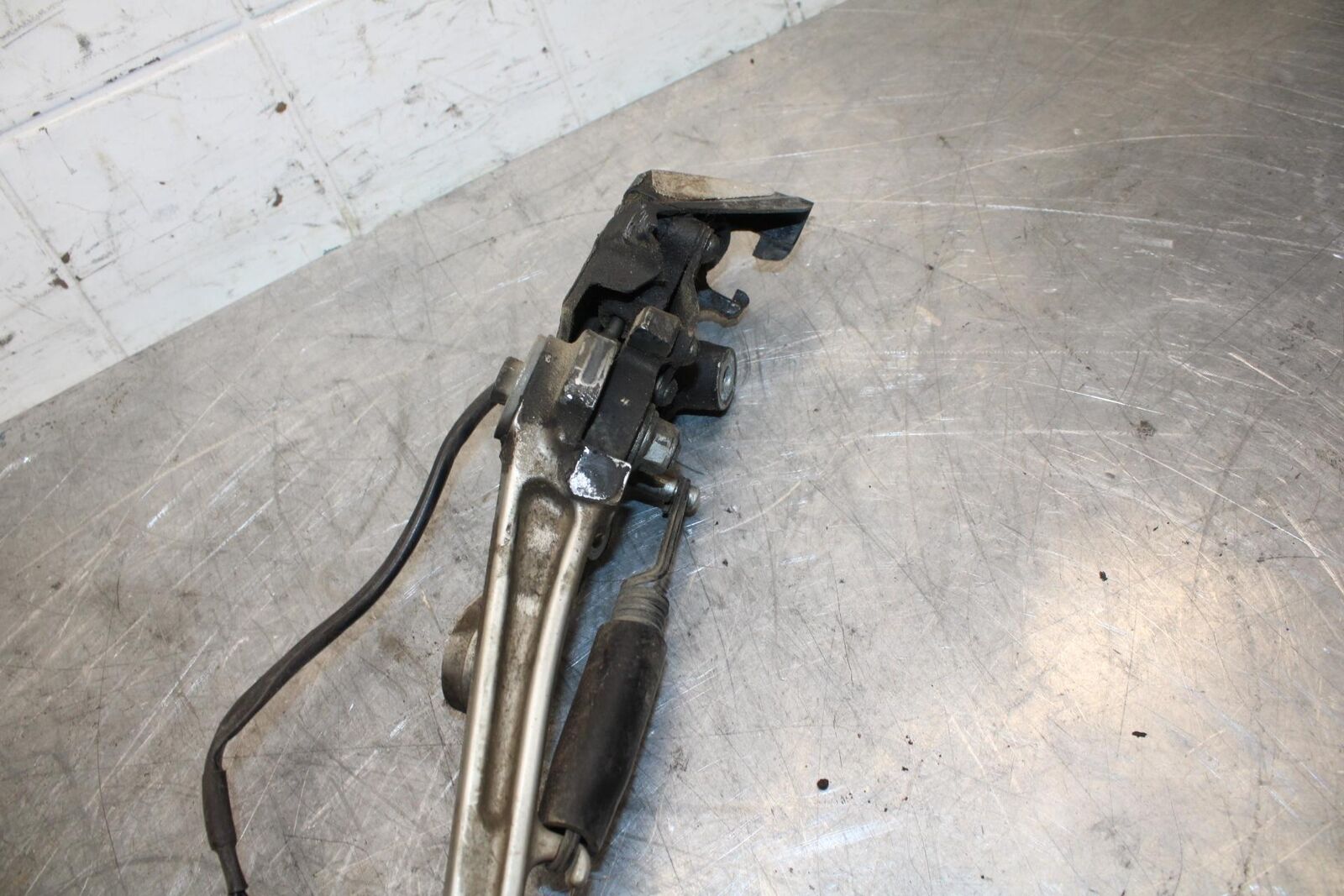 18 YAMAHA YZF R1  KICKSTAND SIDE KICK STAND BB473