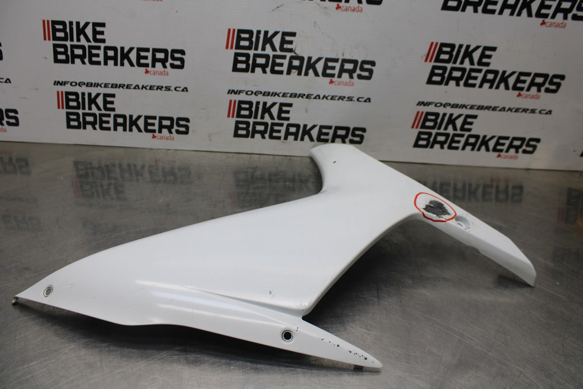 11-24 SUZUKI GSXR750 RIGHT MID UPPER SIDE FAIRING COWL PLASTIC BB871