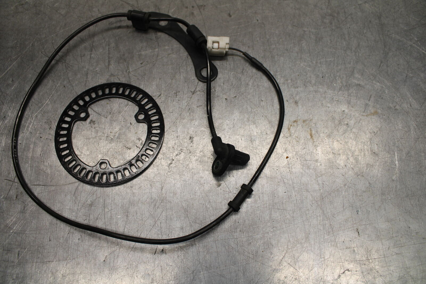 15-17 YAMAHA YZF R3 FRONT ABS BRAKE SENSOR BB111