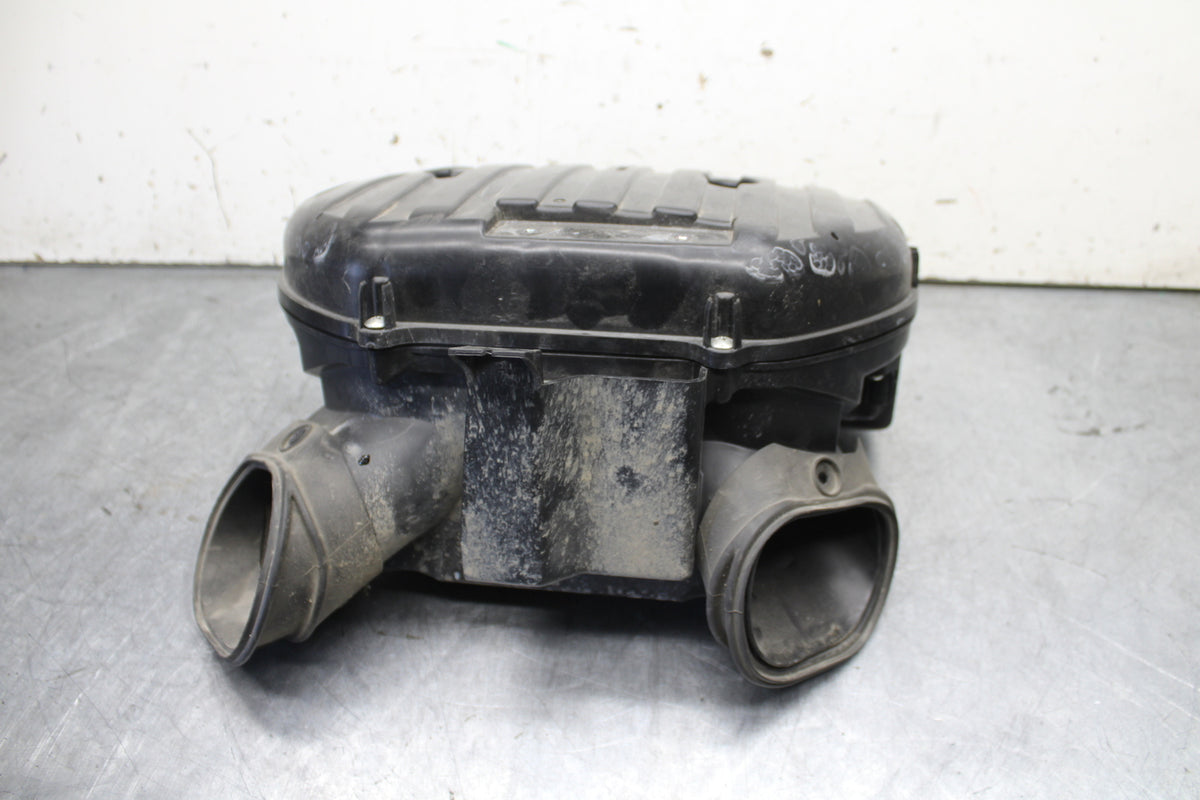 11-24 SUZUKI GSXR750 AIRBOX AIR INTAKE FILTER BOX BB714