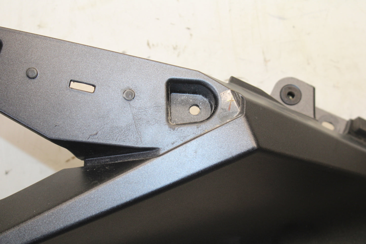 18-23 KAWASAKI NINJA 400 LEFT MID UPPER SIDE FAIRING COWL PLASTIC BB679