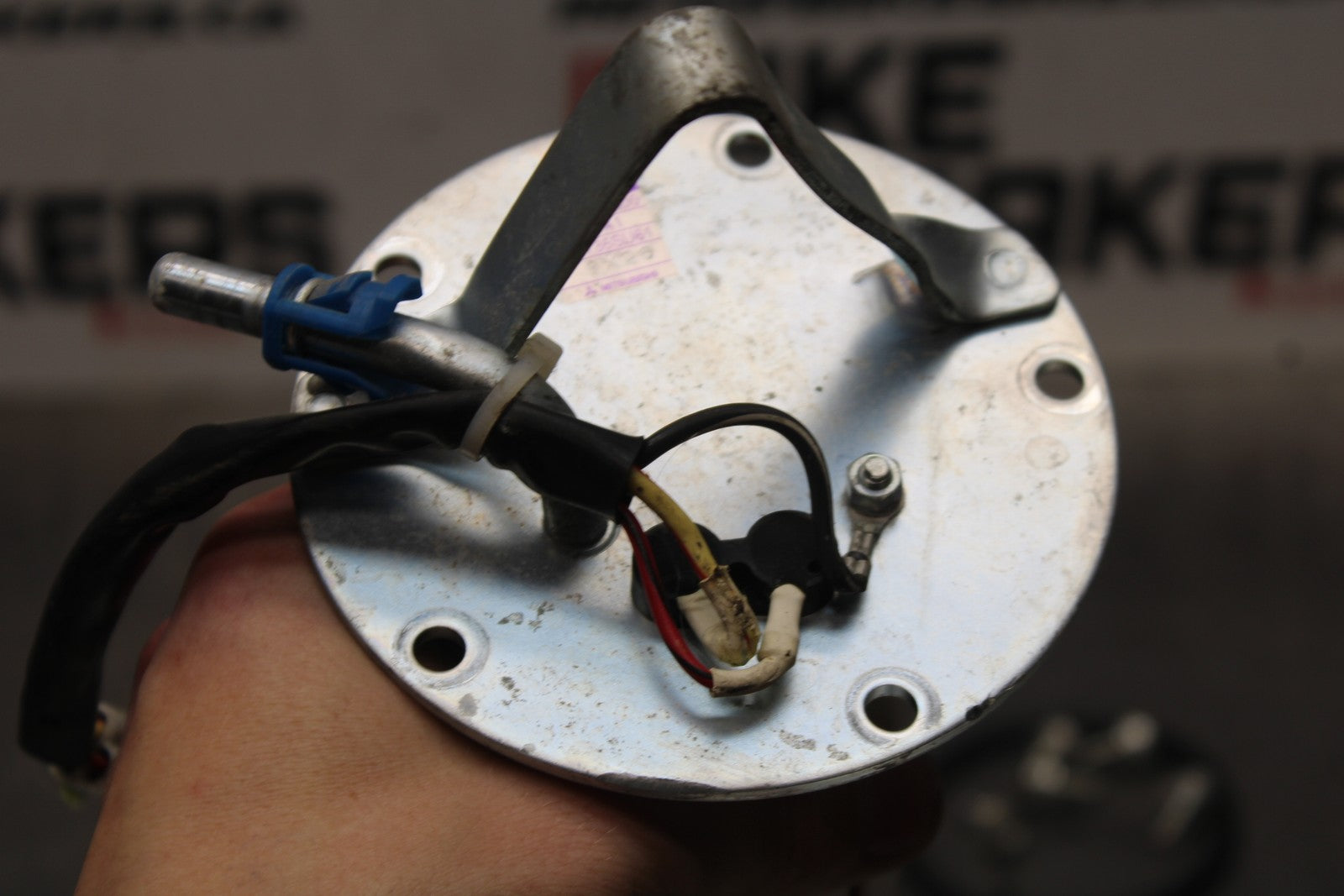 09-16 SUZUKI GSXR1000 FUEL PUMP GAS PETROL SENDER UNIT BB439