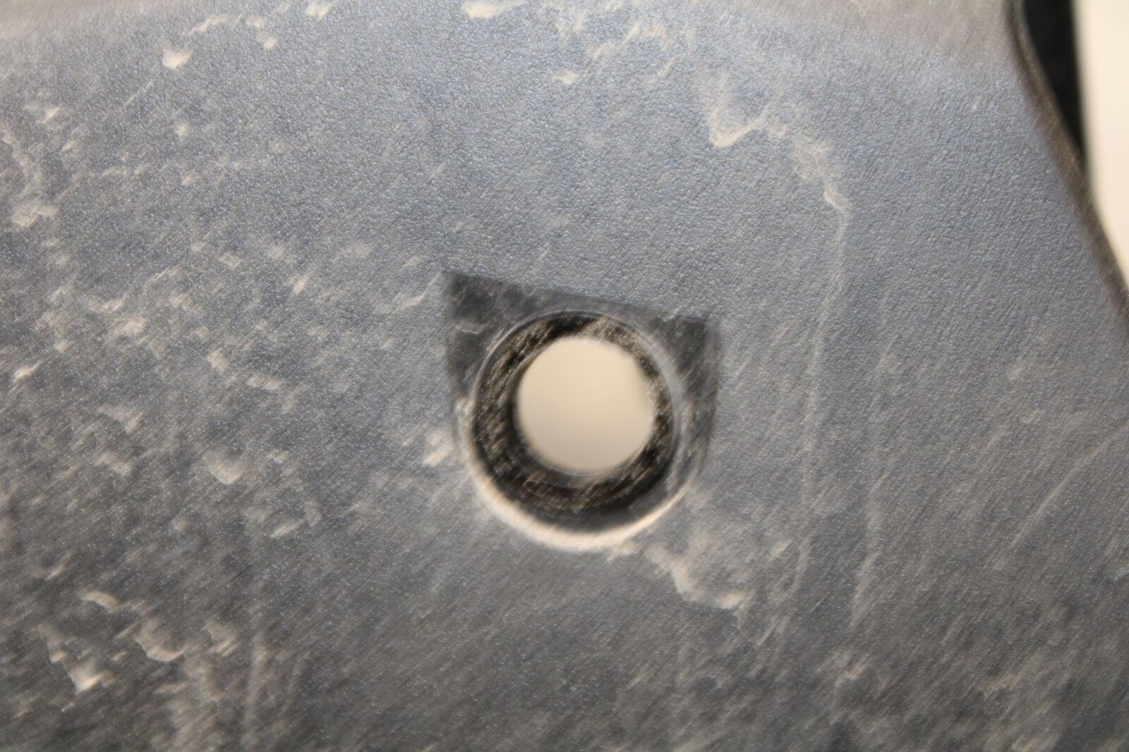 20 KAWASAKI Z400 ER400 ABS REAR BACK DRIVE CHAIN GUARD COVER SHIELD BB586