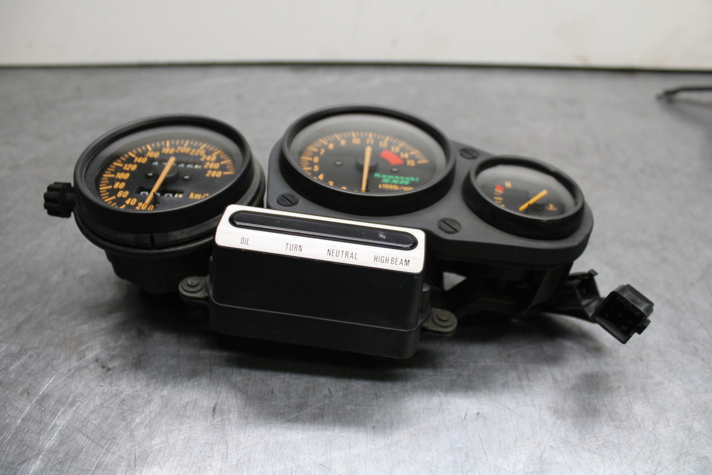 93-94 KAWASAKI NINJA ZX7R SPEEDO TACH GAUGES DISPLAY CLUSTER SPEEDOMETER BB122