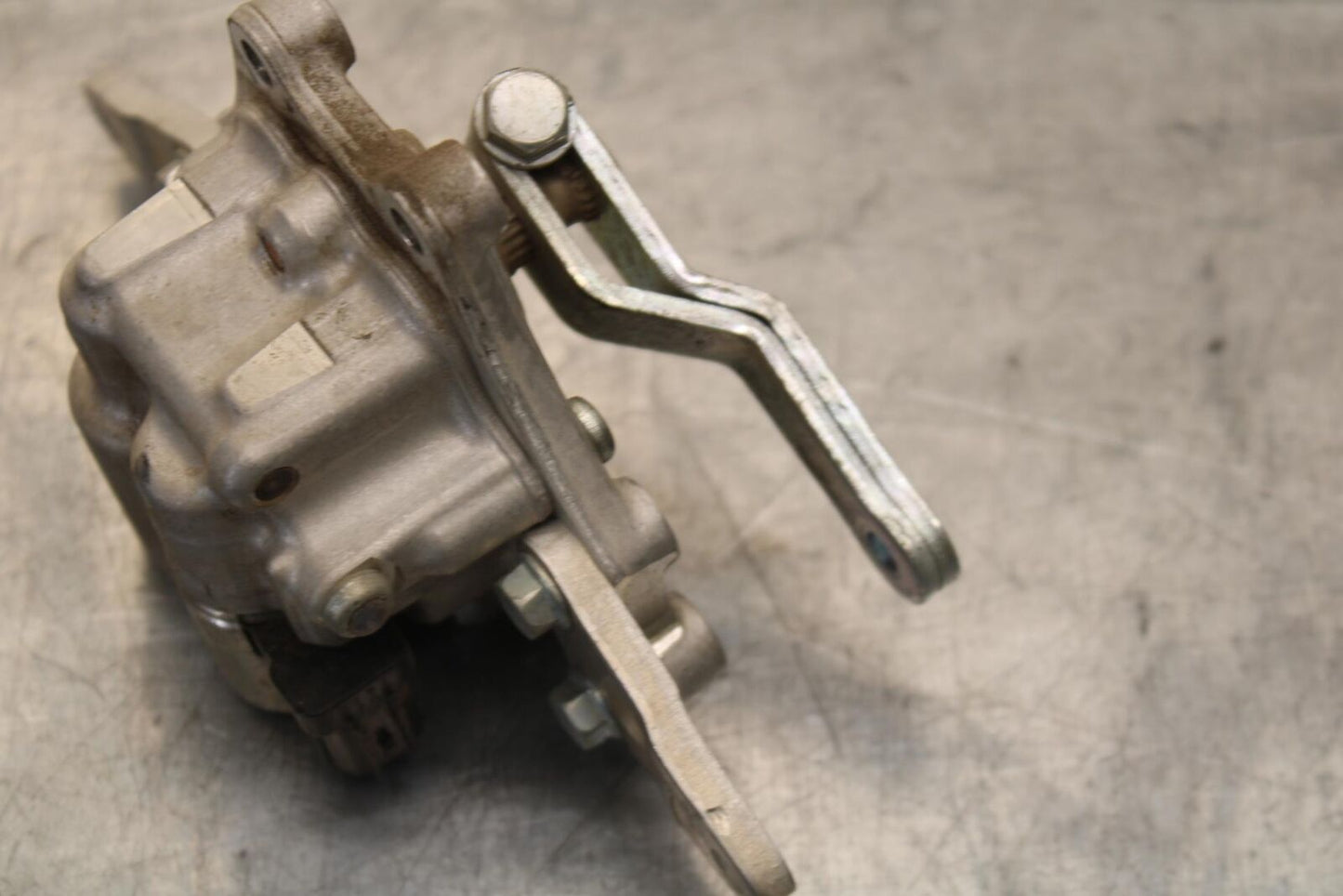 2007 Honda CBR600RR STEERING DAMPER STABILIZER 53700-MFJ-D01 BB596
