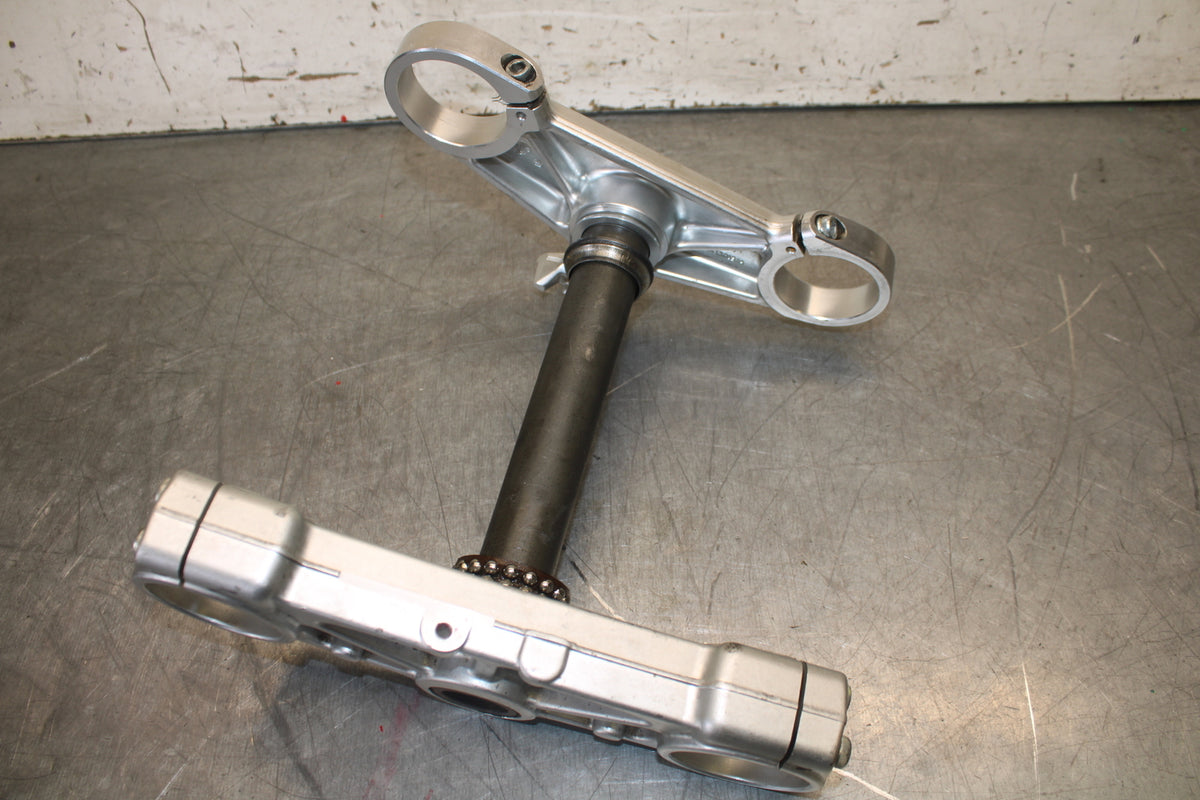 08-10 DUCATI 848 FRONT FORKS CLAMP TRIPLE TREE STEM SET BB705
